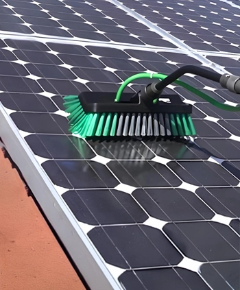 Solarzellenreinigung Dortmund – Mehr Leistung & Effizienz